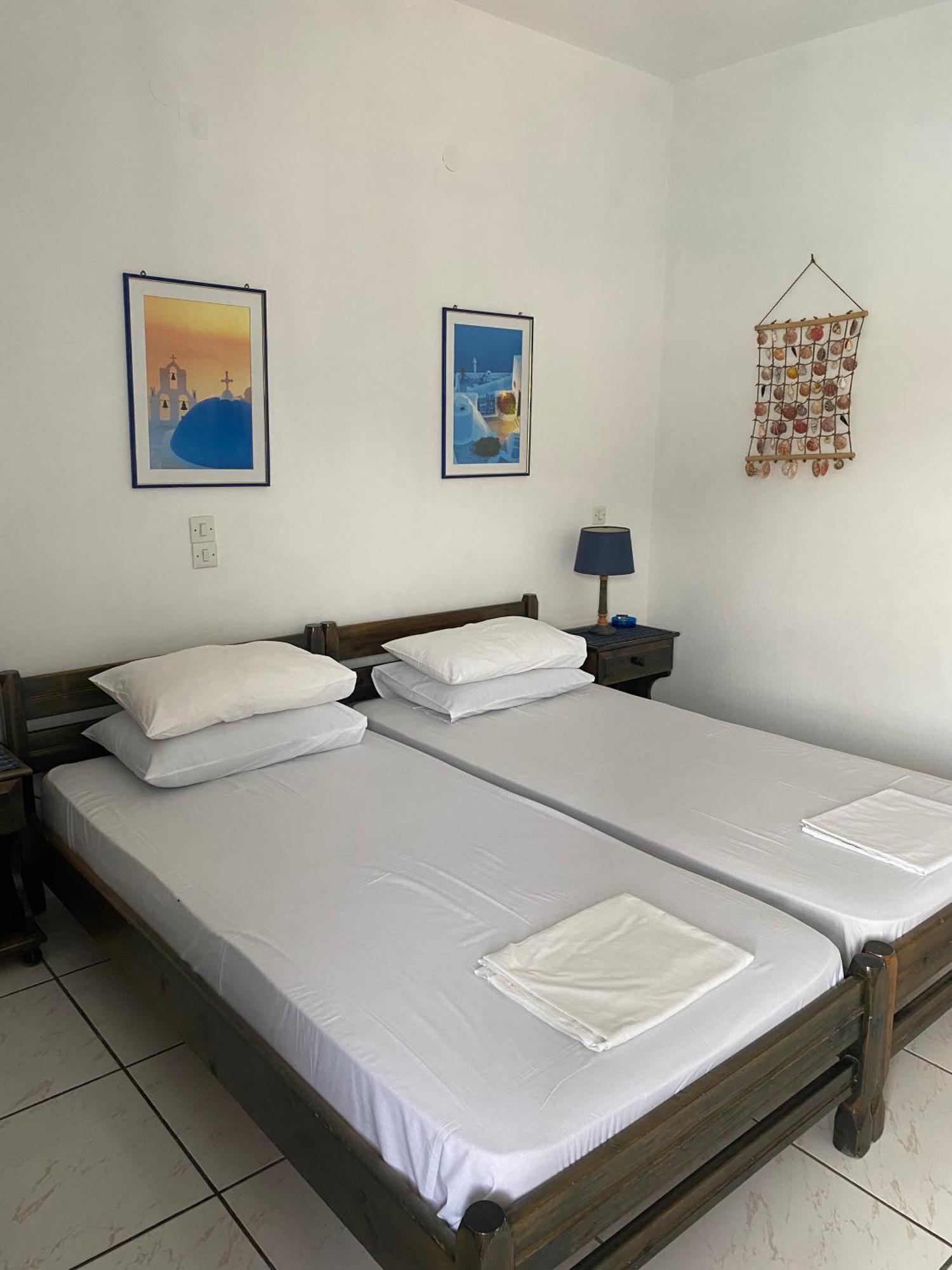 Vrahos Rooms - Studios Alopronia Luaran gambar